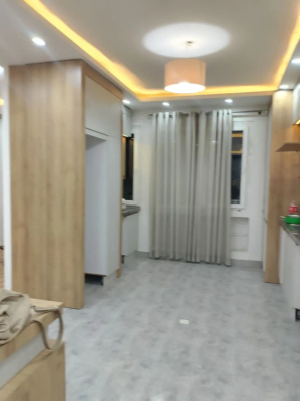 آپارتمان۱۶۰متری ۳خواب.بسیارشیک و مرتب