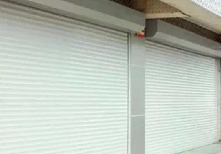 مغازه متراژ ۷۵ بر خیابان اصلی