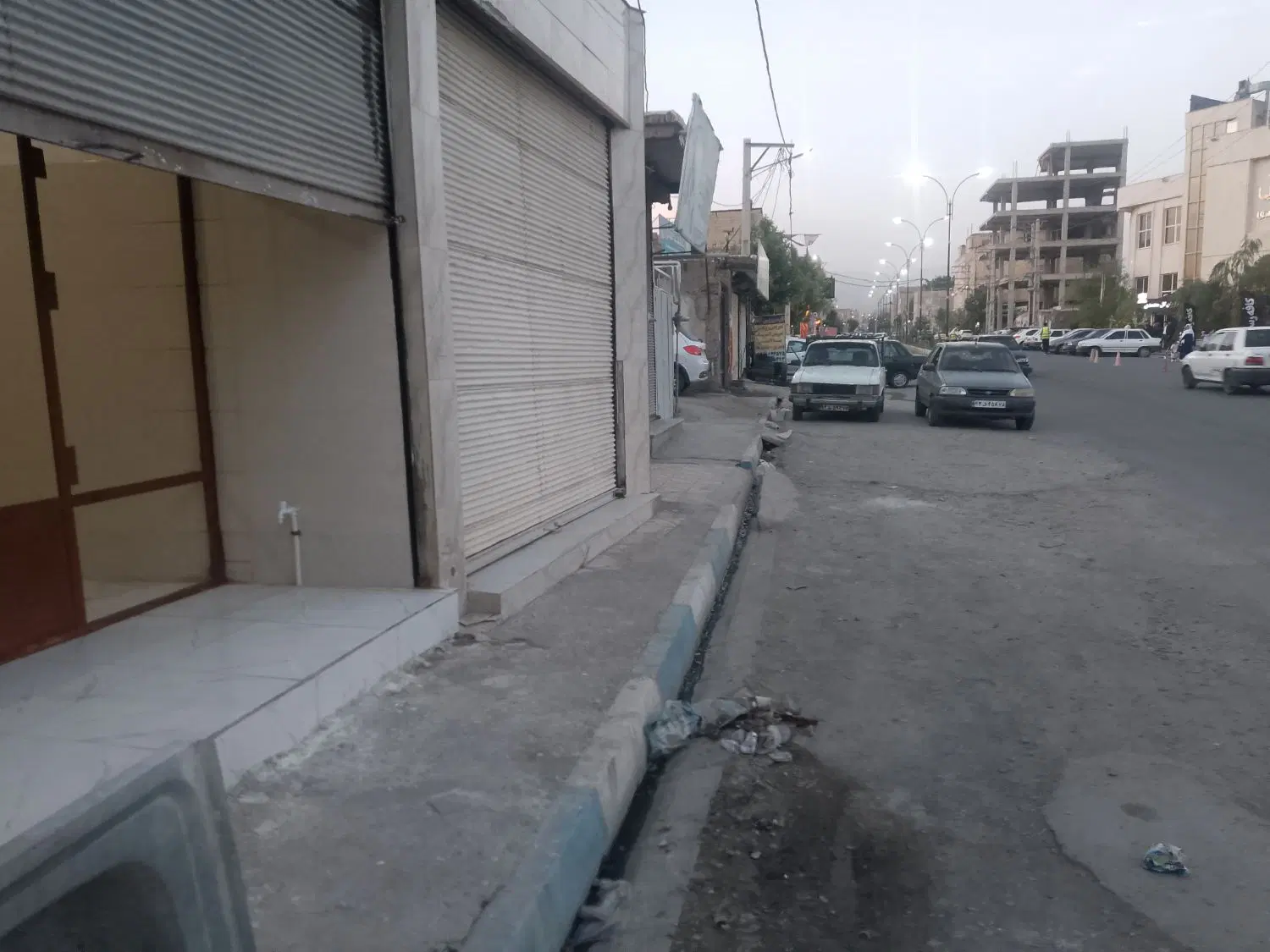 مغازه ۲۰متری بر اصلی