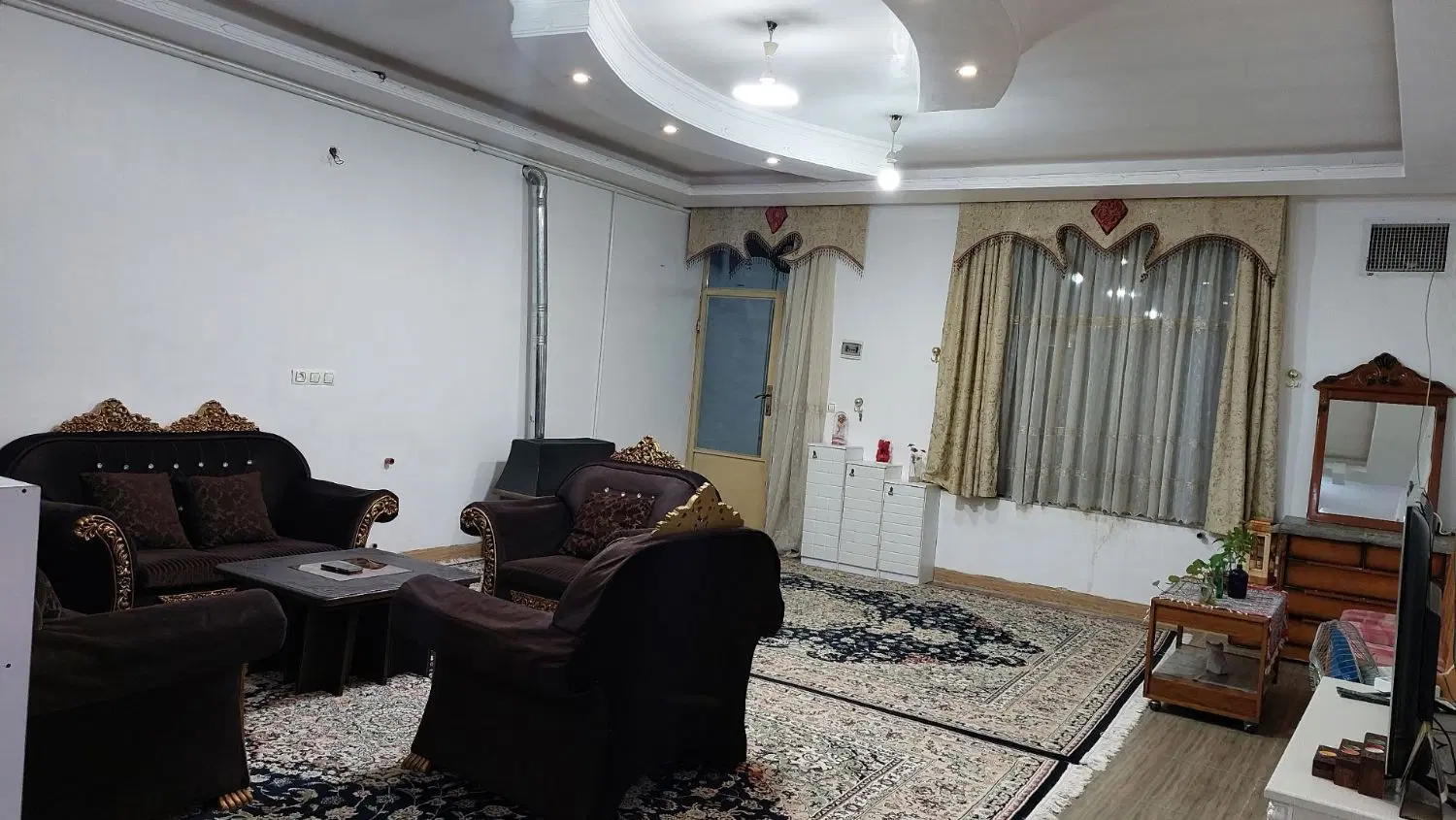 خانه 6قصبی الله اباد