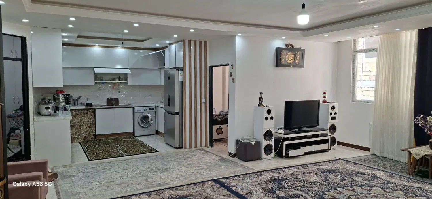 اپارتمان ۹۳متری خادم اباد باغستان شهریار