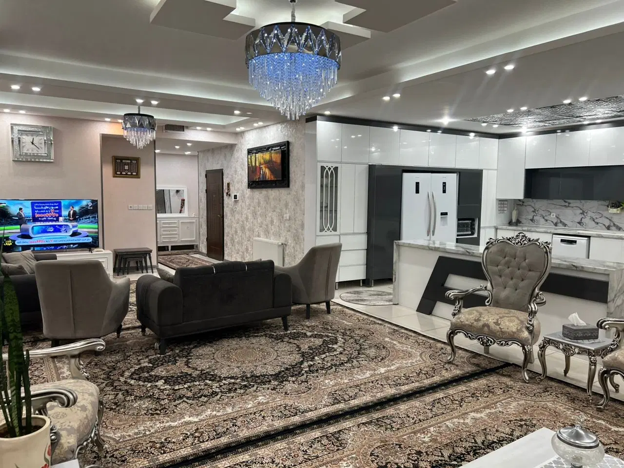 ۱۷۰ متر اپارتمان_ تکواحدی محدوده ی گلریزان _فول