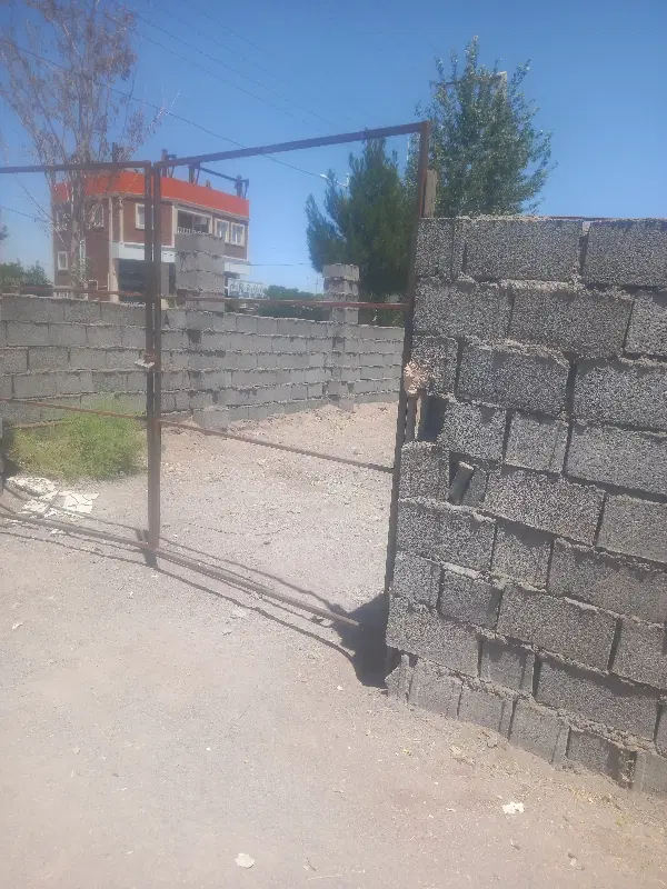 ۲۰۰مترزمین تجاری بفروش میرسد