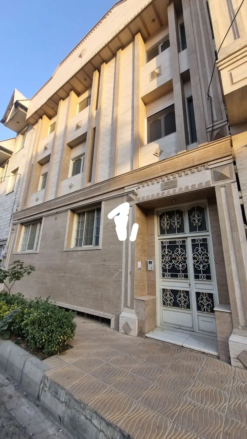 دربستی _ رهن و اجاره _ 300 متری