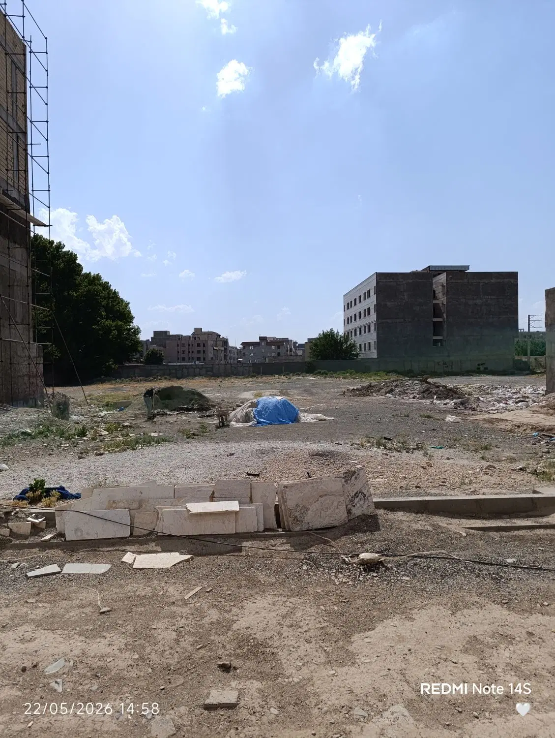 زمین مسکونی برای اتباع