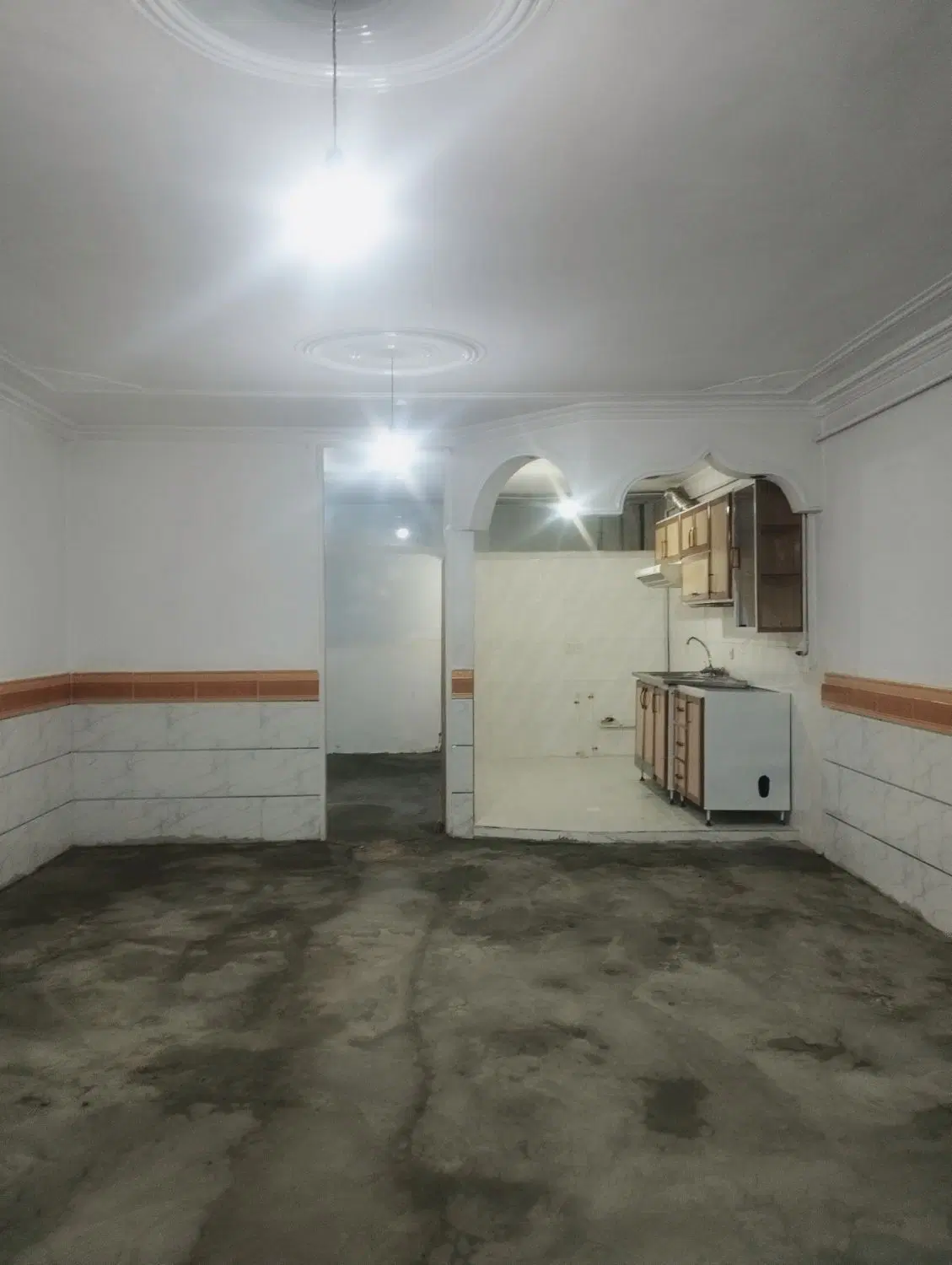 اجاره 70 متری بهارستان 22 دربست