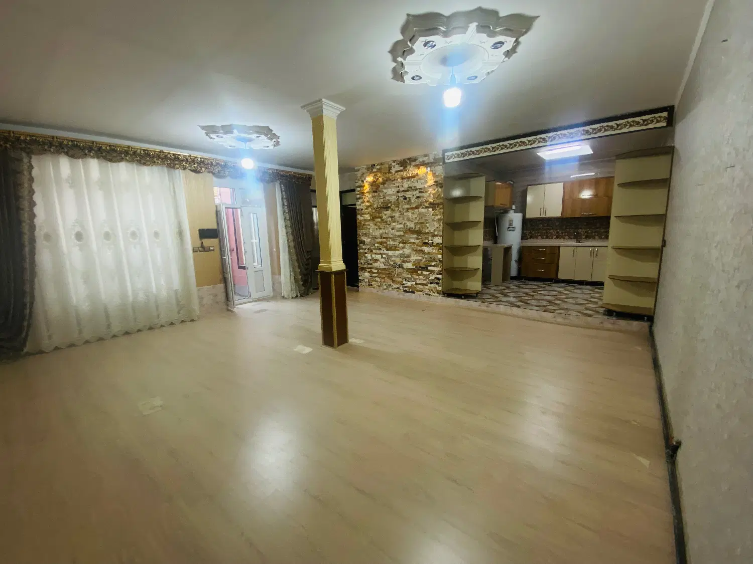خانه ۱۰۰ متری در جانبازان گلستان ۱