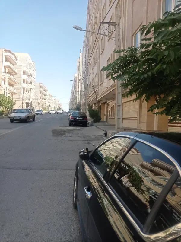رهن و اجاره مرزداران نیاوران