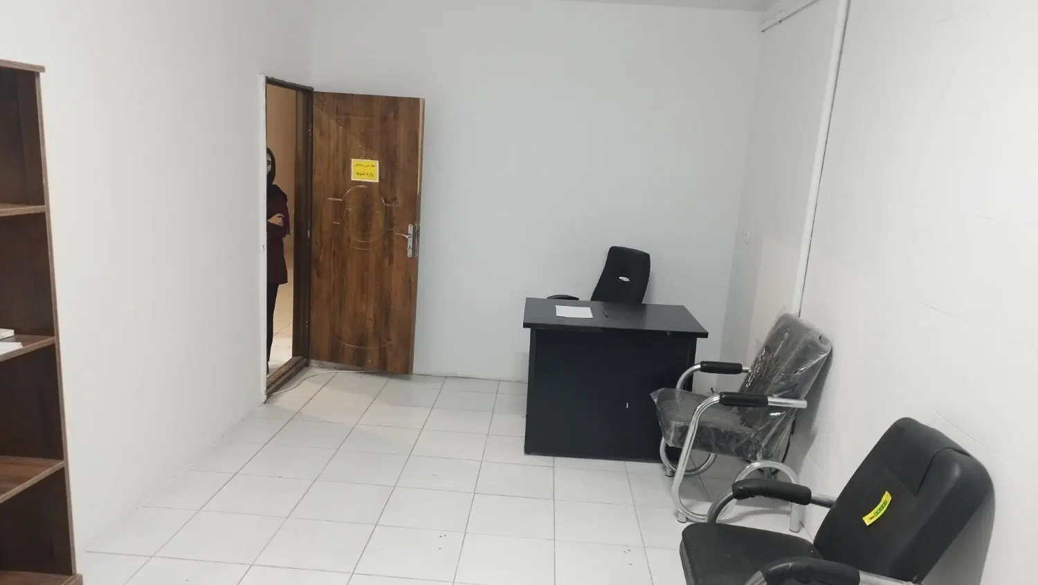اجاره اتاق اداری حاشیه خیابان