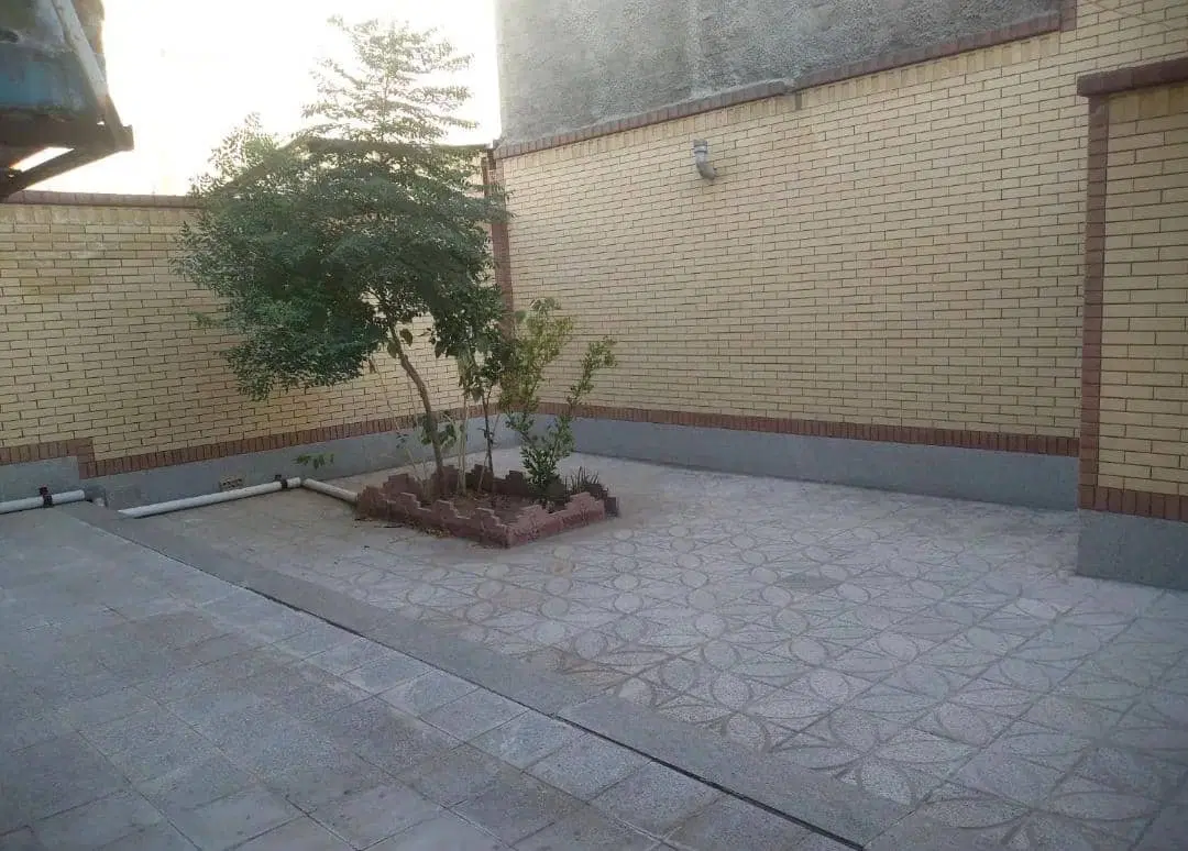 مغازه فروشی
