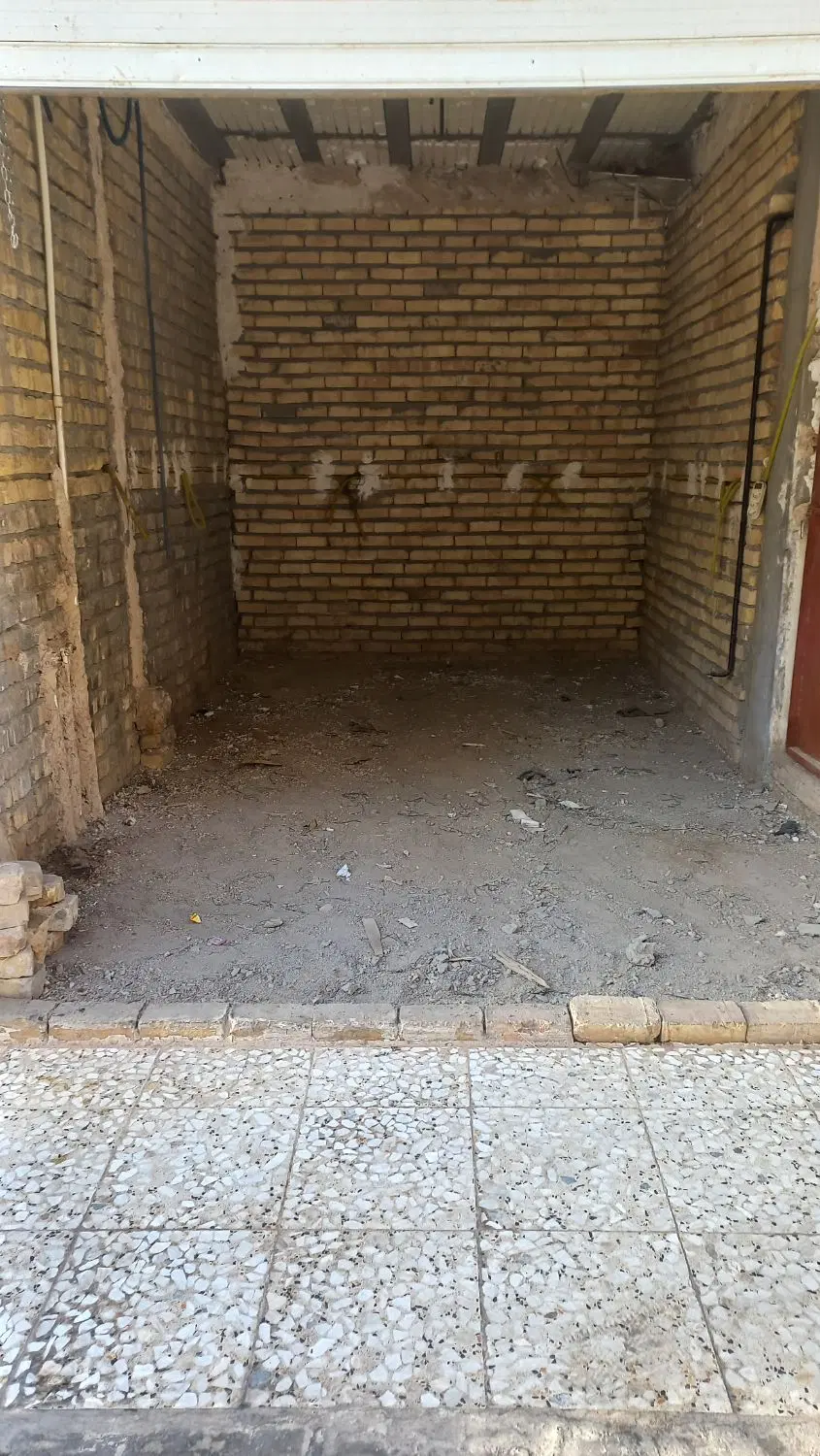 انباری ۱۵ متری در یادگار امام