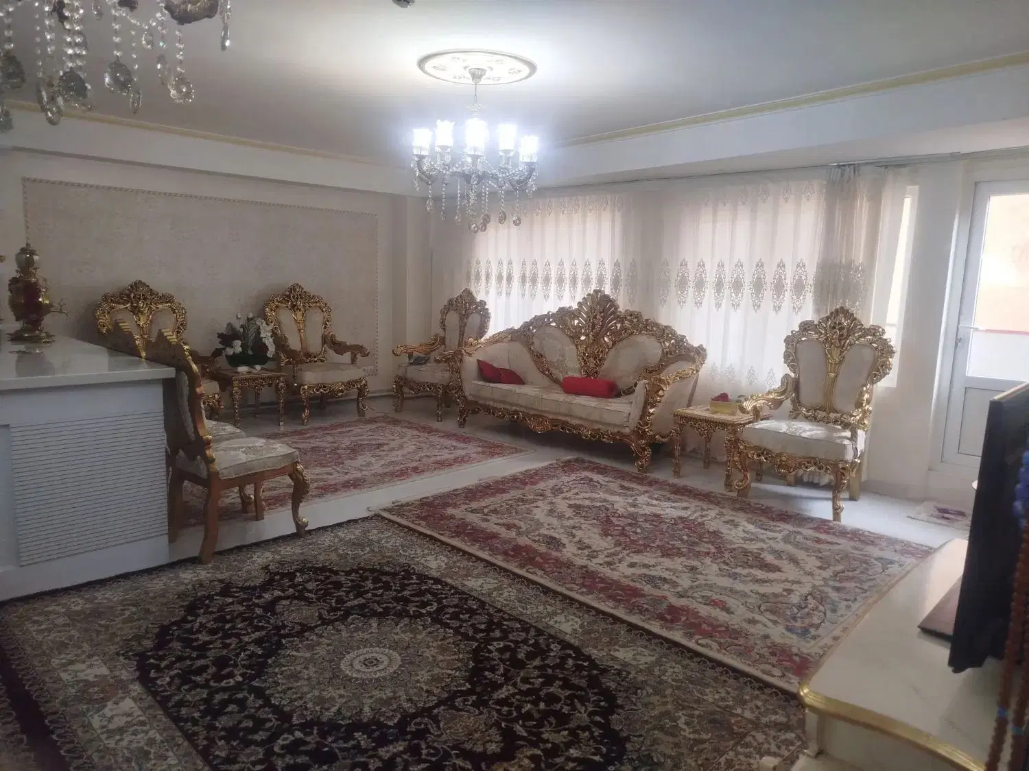 آپارتمان عباسی