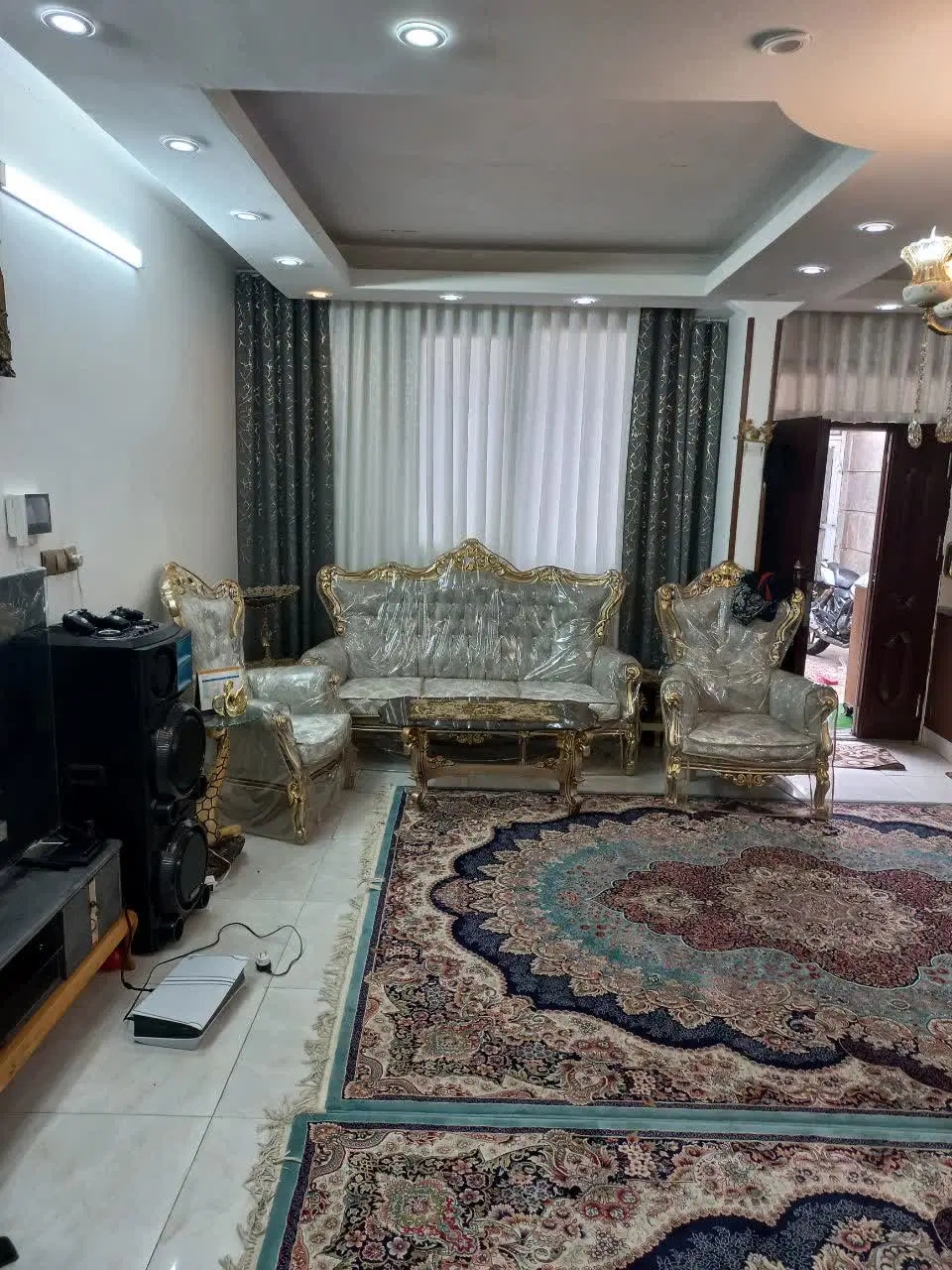 اجاره خانه ویلایی دربست طبقه یک