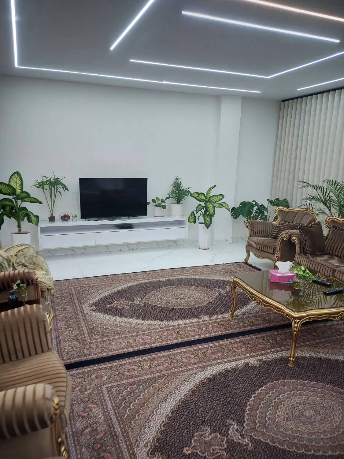 پیکج ۴ واحدی در ۴ طبقه تک واحدی