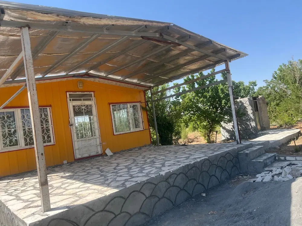 باغ میوه متراژ 1000 + کانکس+ سند