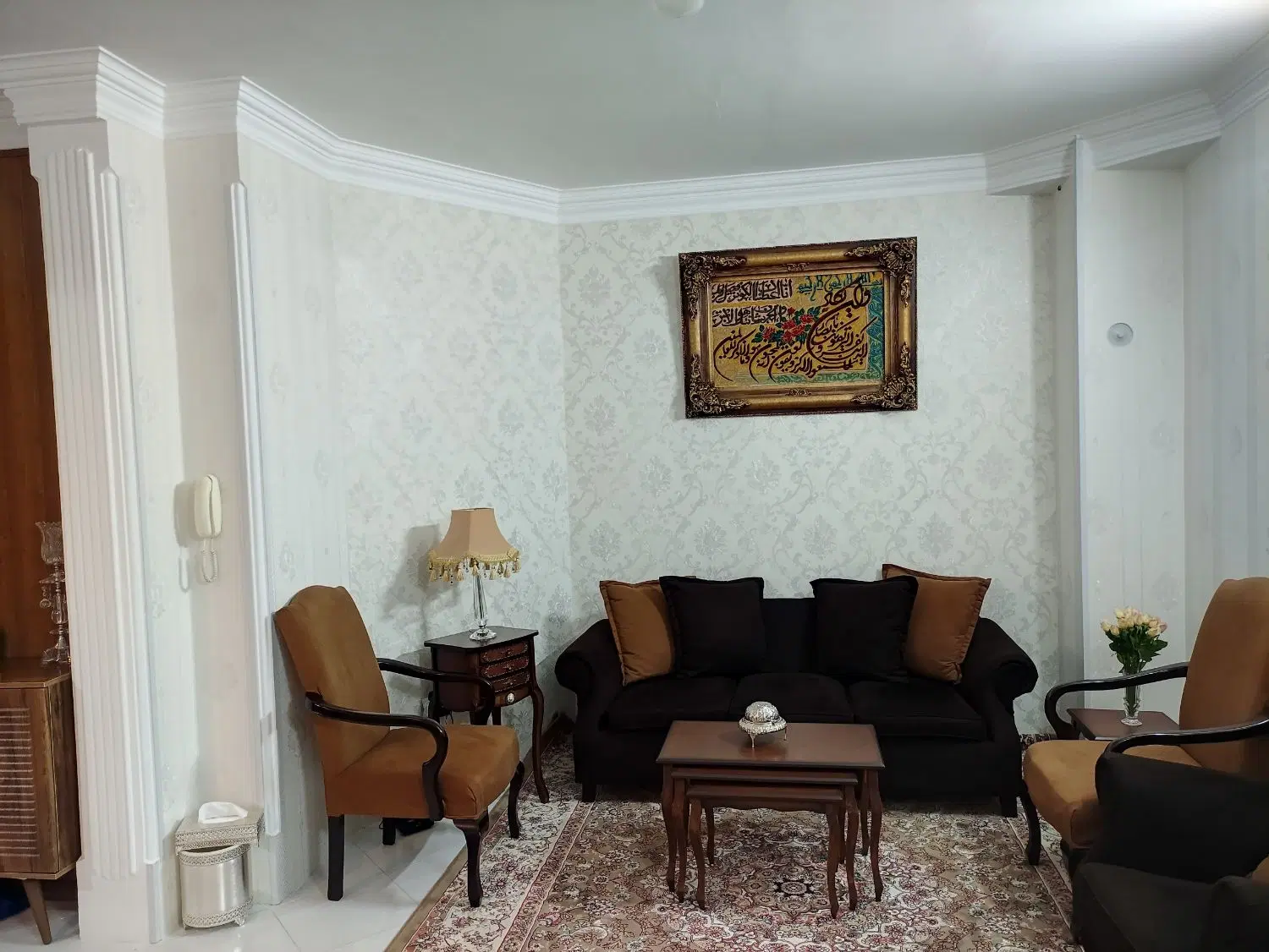آپارتمان ۷۶ متر، طبقه ۴، رفیعی ۱۰