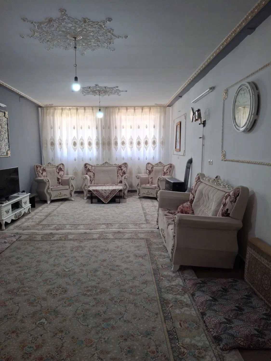 آپارتمان رهن و اجاره گیلاوند میدان گلها