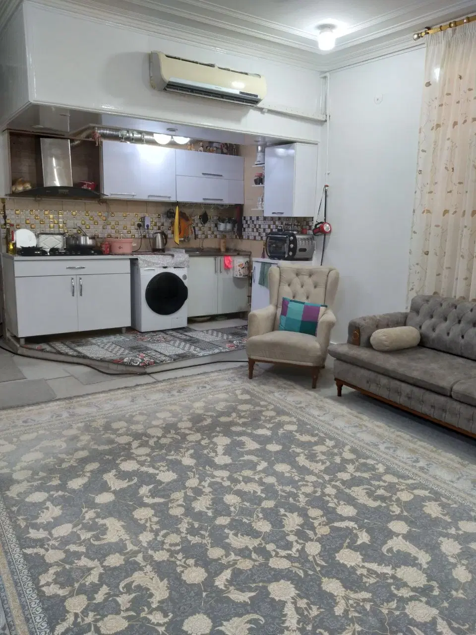 واحد ۶۷ متری فرهنگیان یک