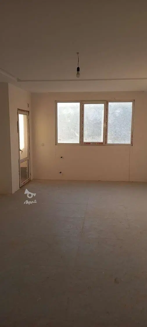 فروش واحد دربستی سه طبقه و دوکله و غرق نور