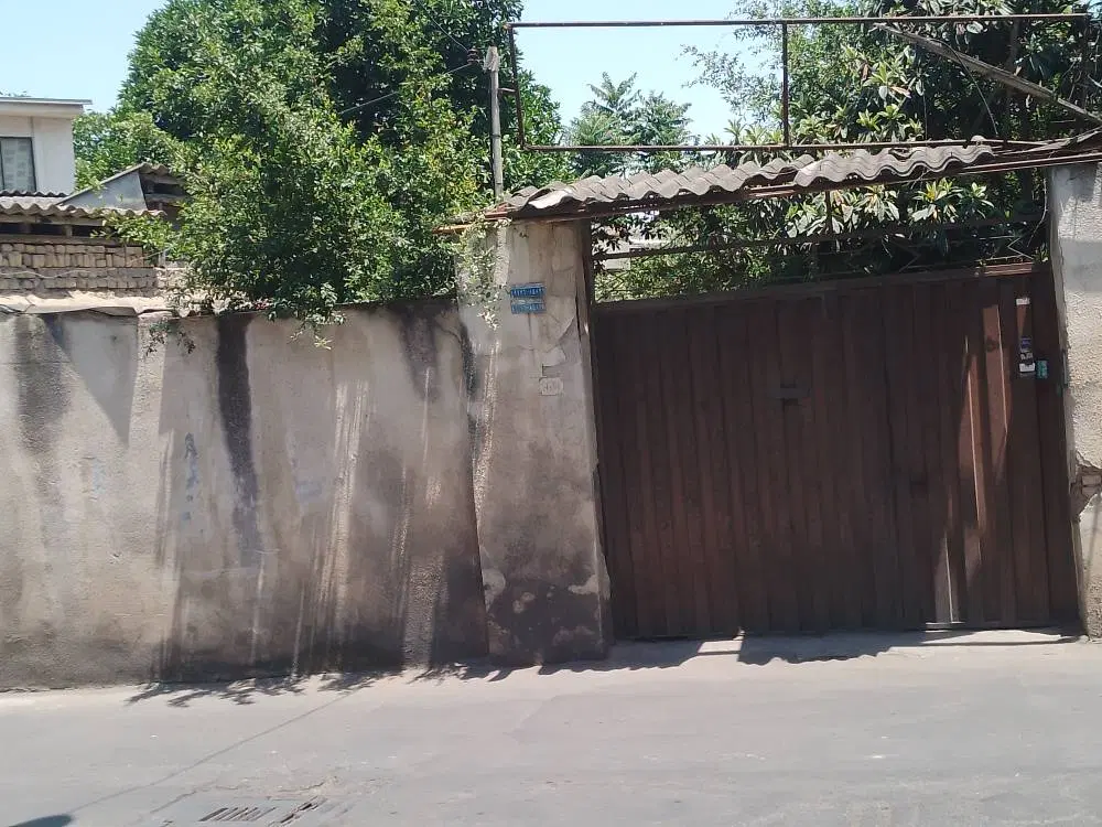 یک باب ساختمان ویلایی کلنگی