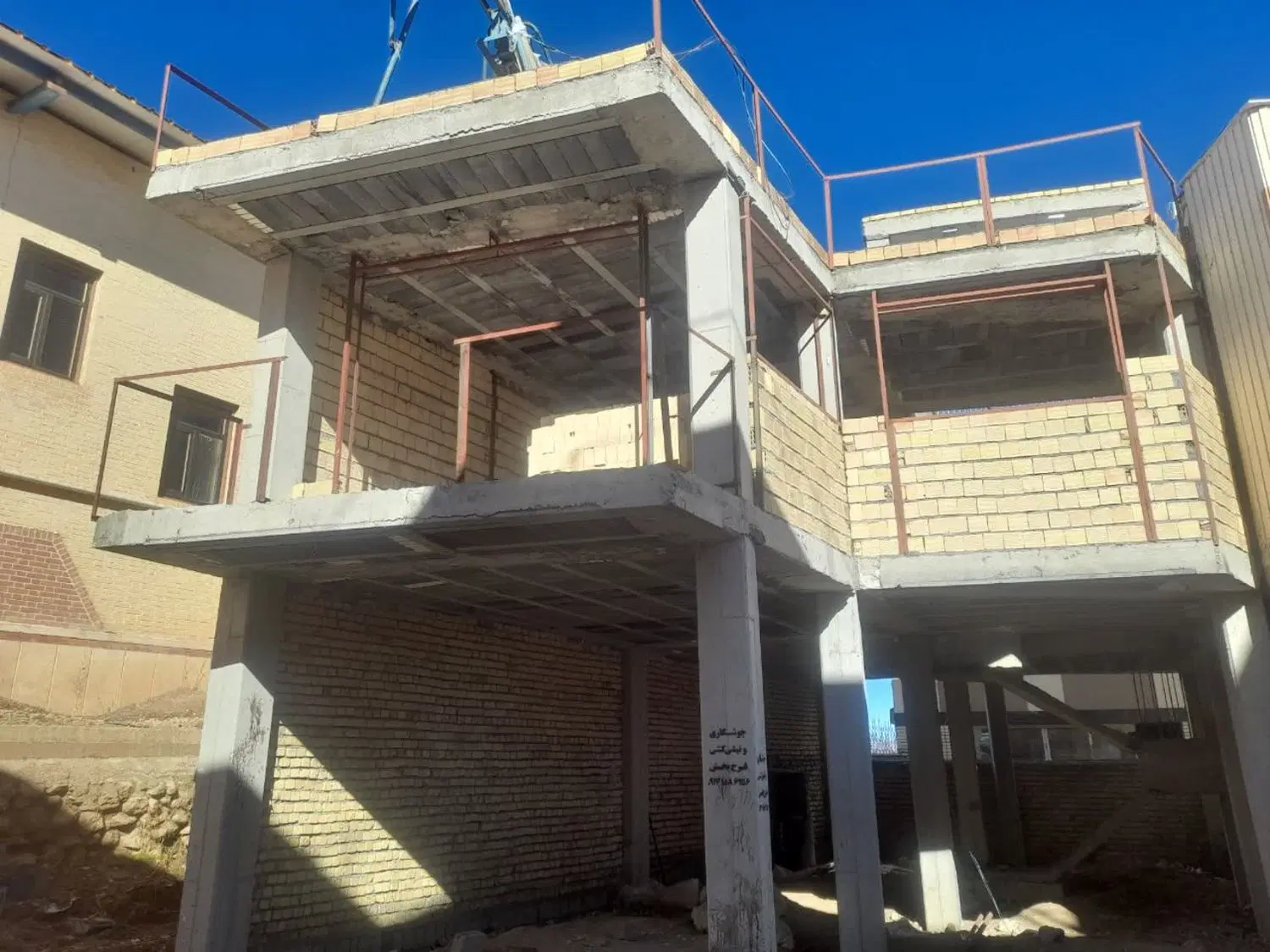 منزل مسکونی شهر افوس