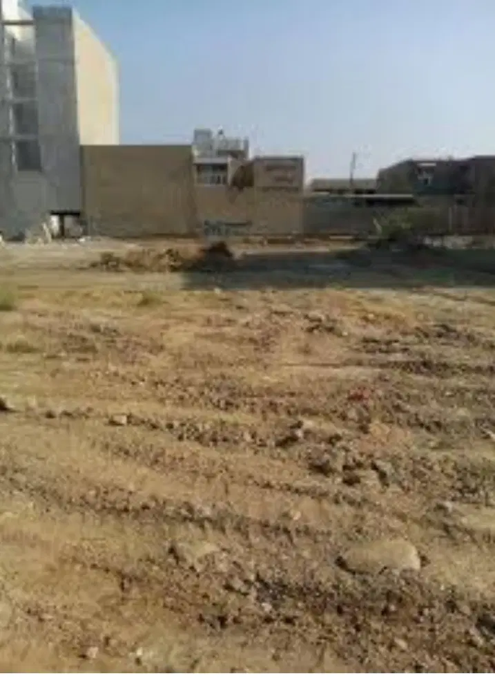 زمین در جمکران