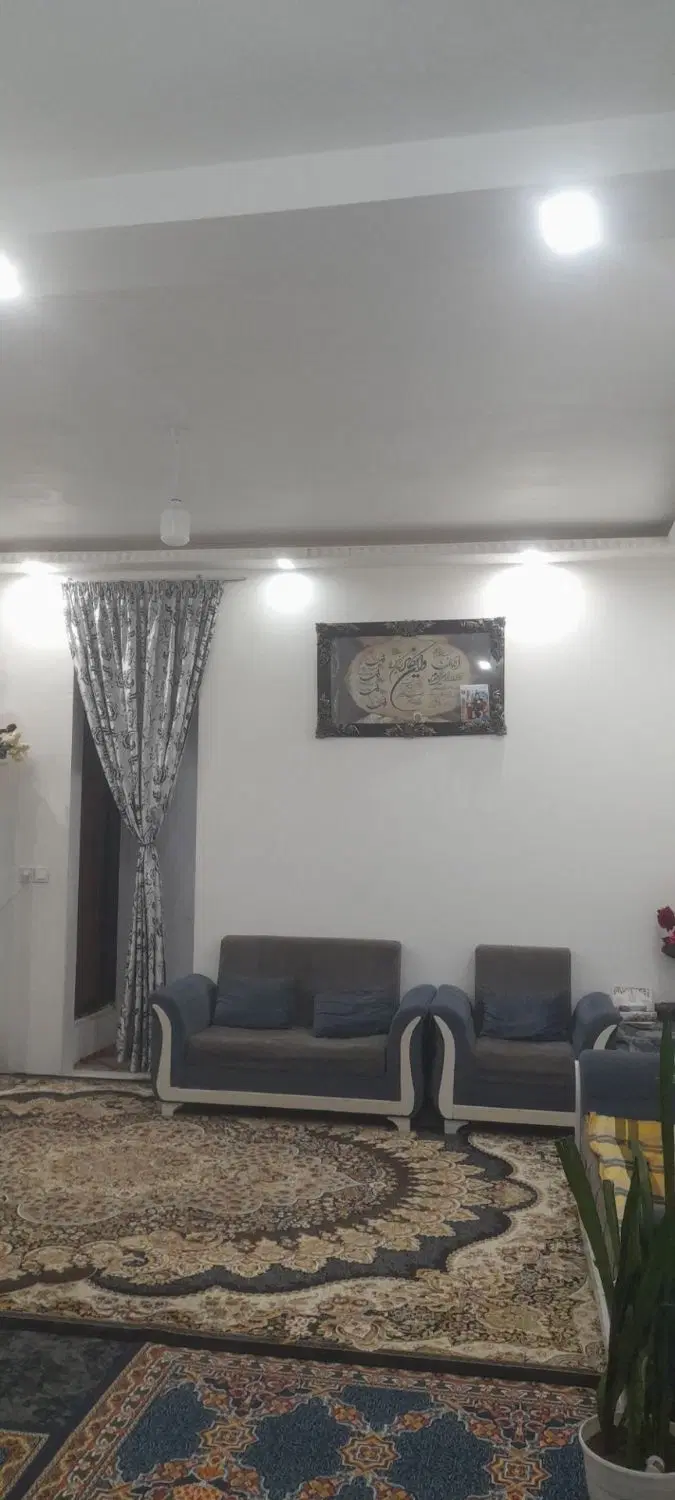 خانه طبقه دوم