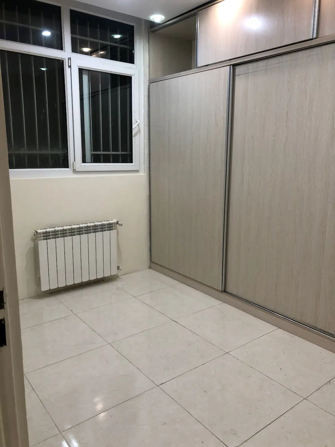 85متر دوخواب شریعتی کاج پلیس ادیبی کلیم کاشانی