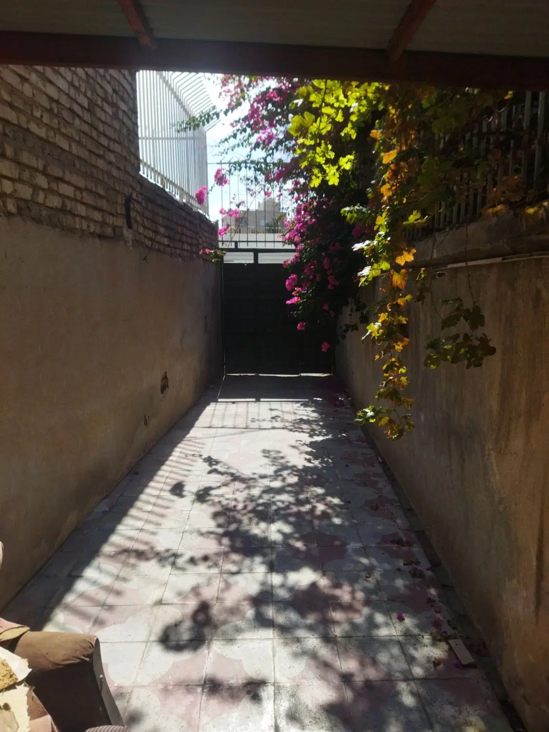 خانه یک طبق کلنگی