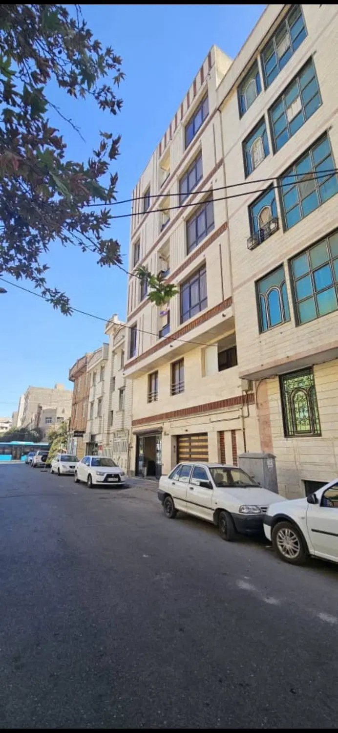 ۸۹متری آپارتمان فروشی