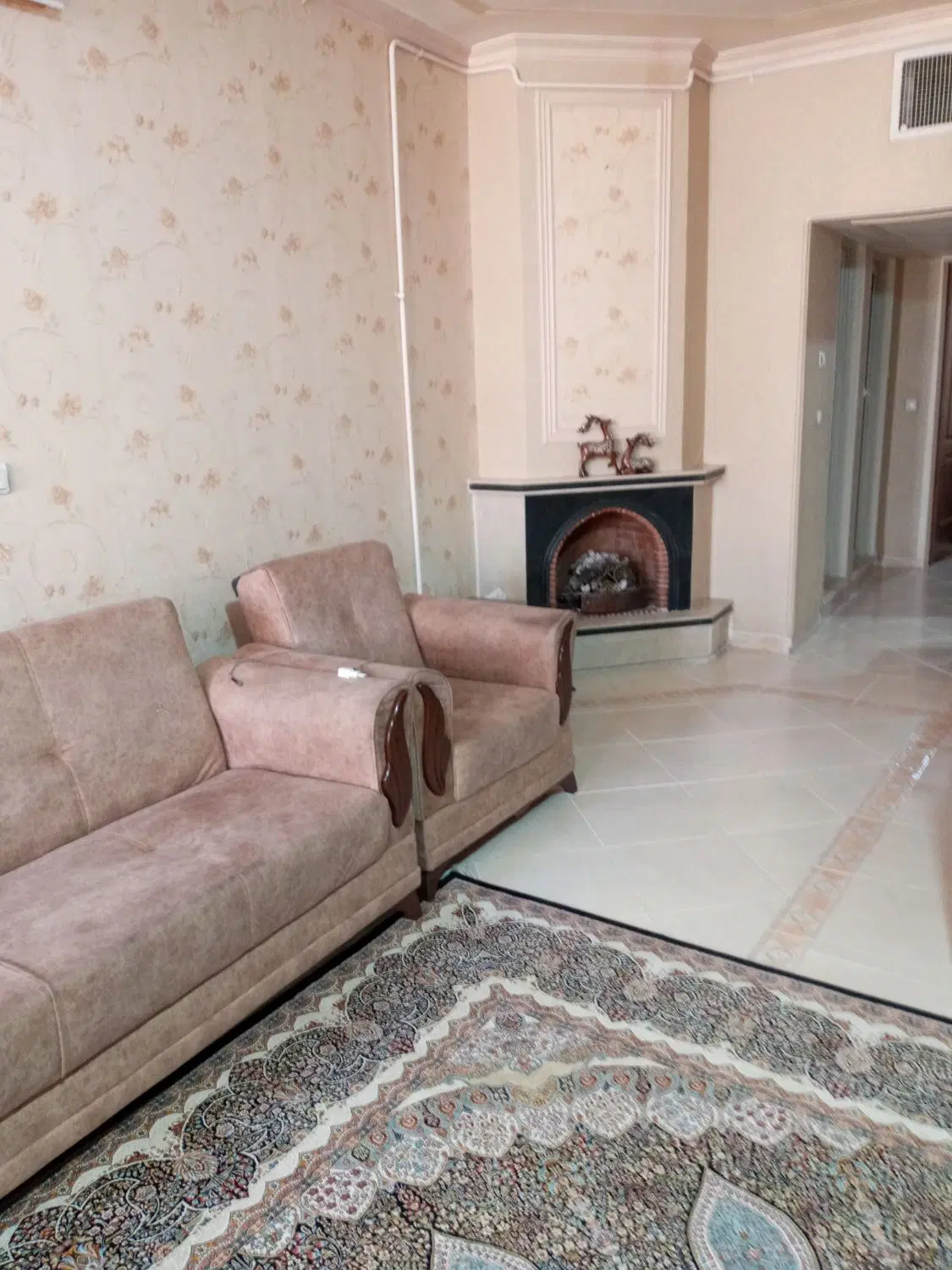 آپارتمان ۹۵ متری ۲خواب آسیاباد شمالی