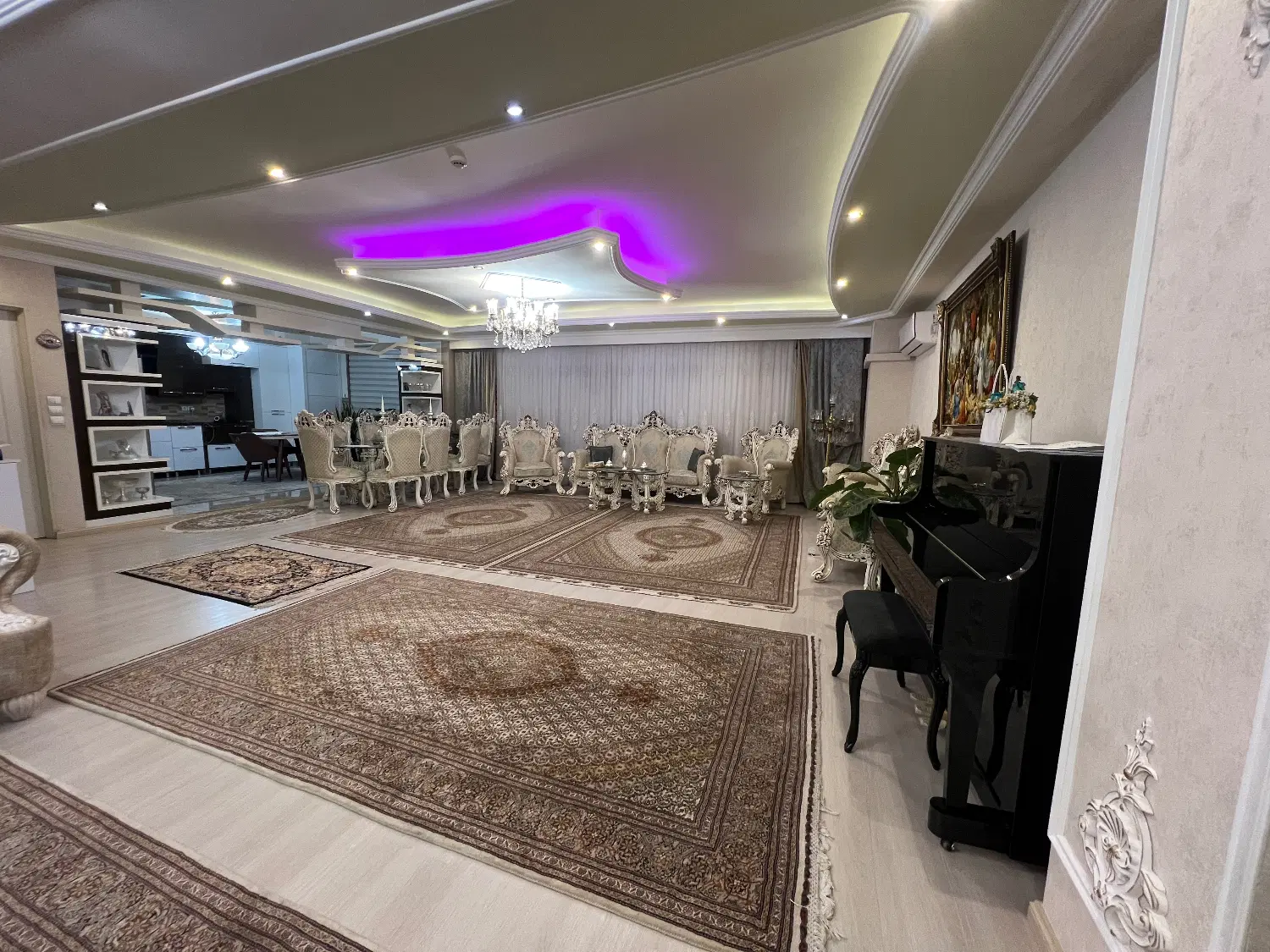 آپارتمان ۱۹۲ متری در کوی گلستان