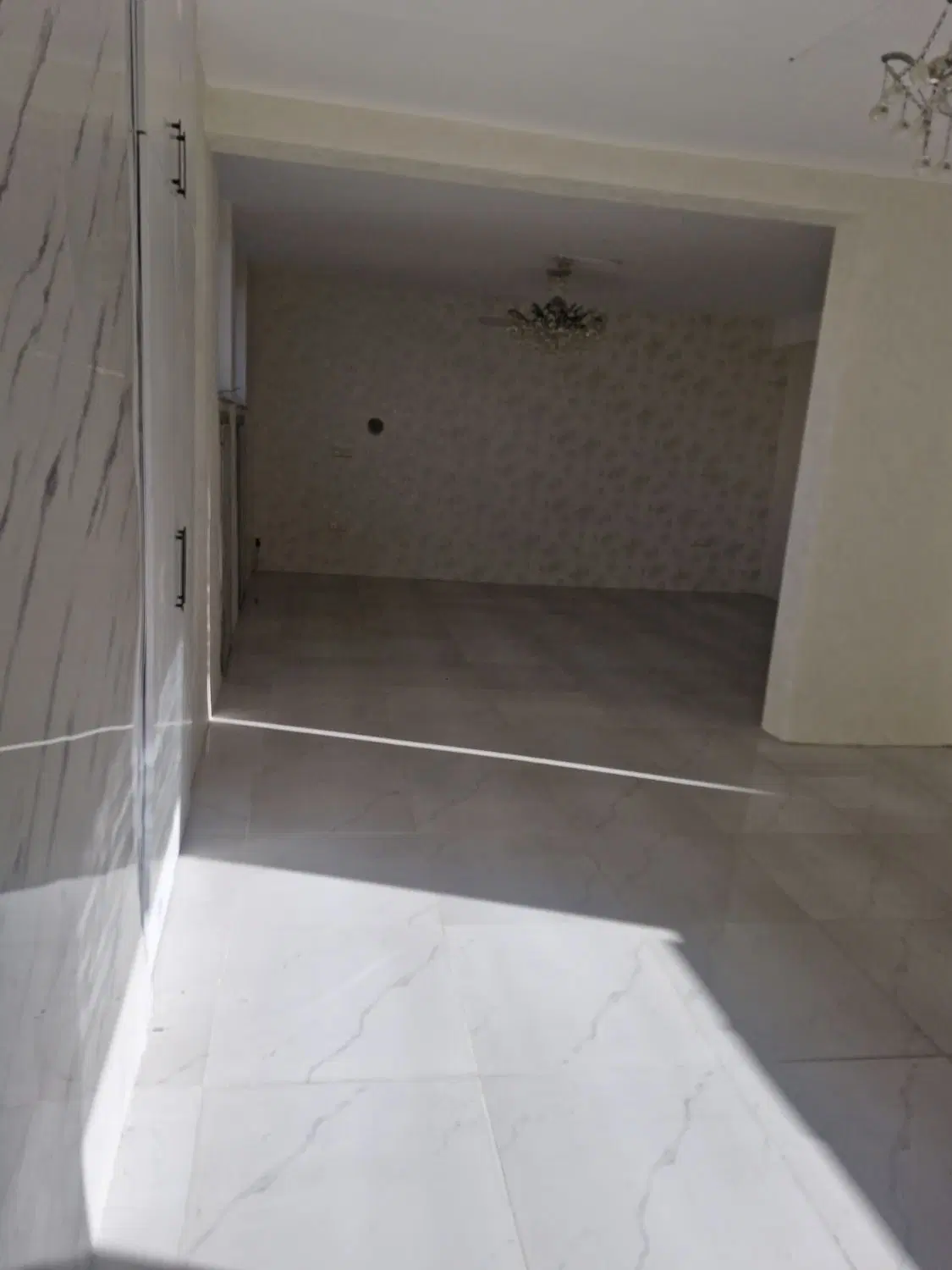 یک واحد آپارتمان حیاط دار اخوند خراسانی ۲۲