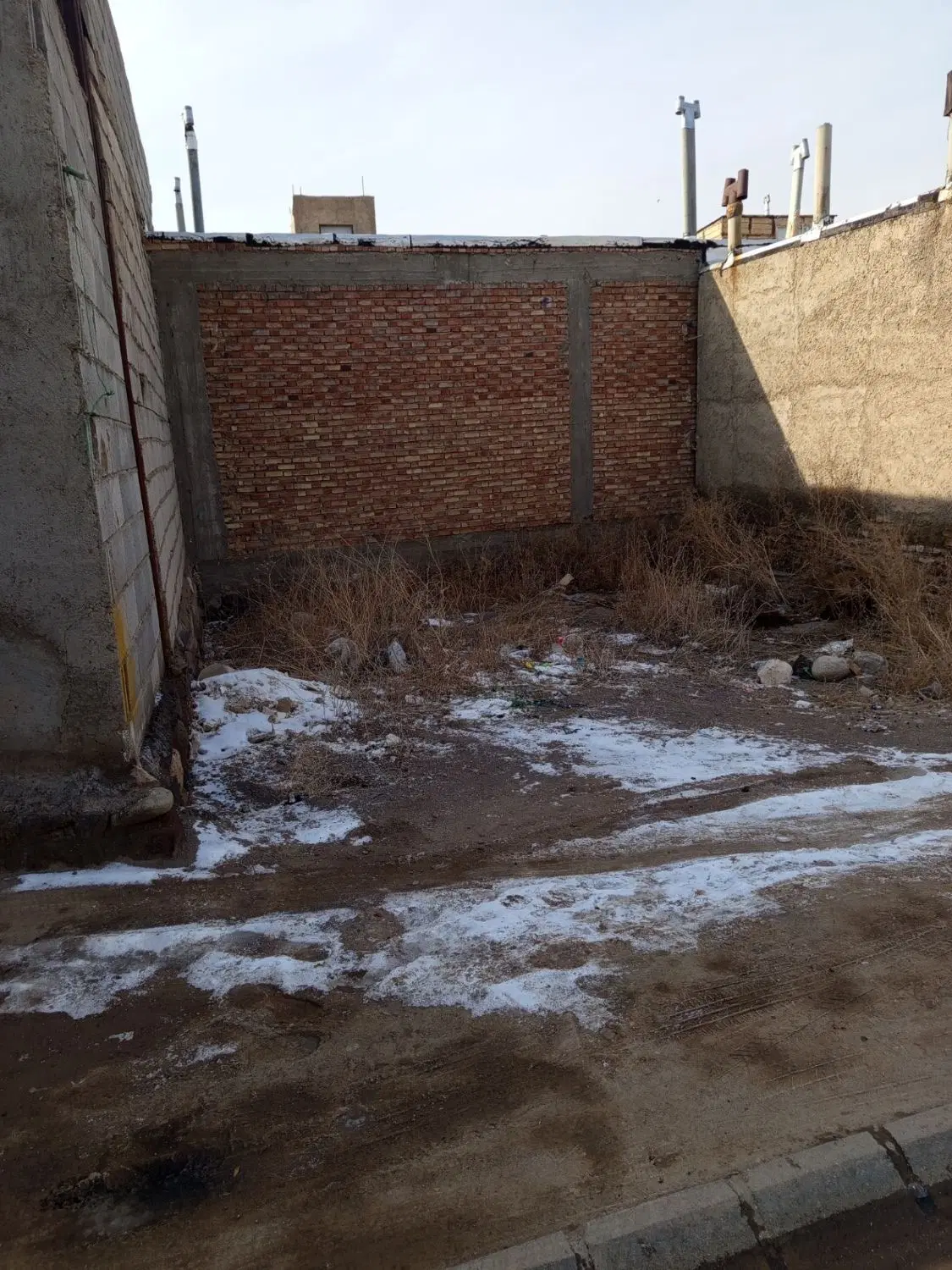 زمین مسکونی در الوار
