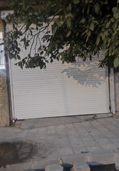 مغازه تجاری