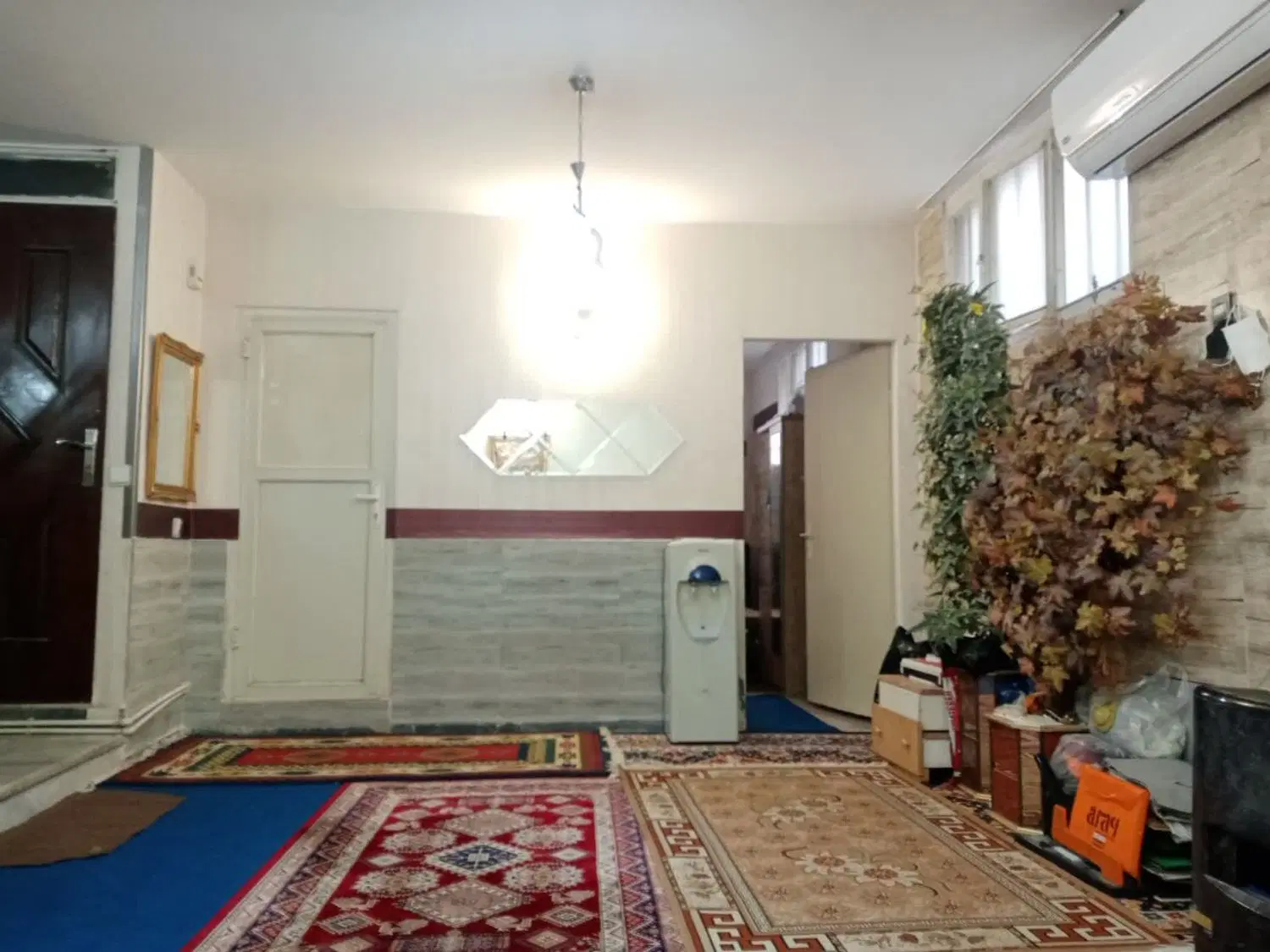 ۸۲ متر، تک واحدی، ۲ خواب، پر نور، ۵۲ حیاط