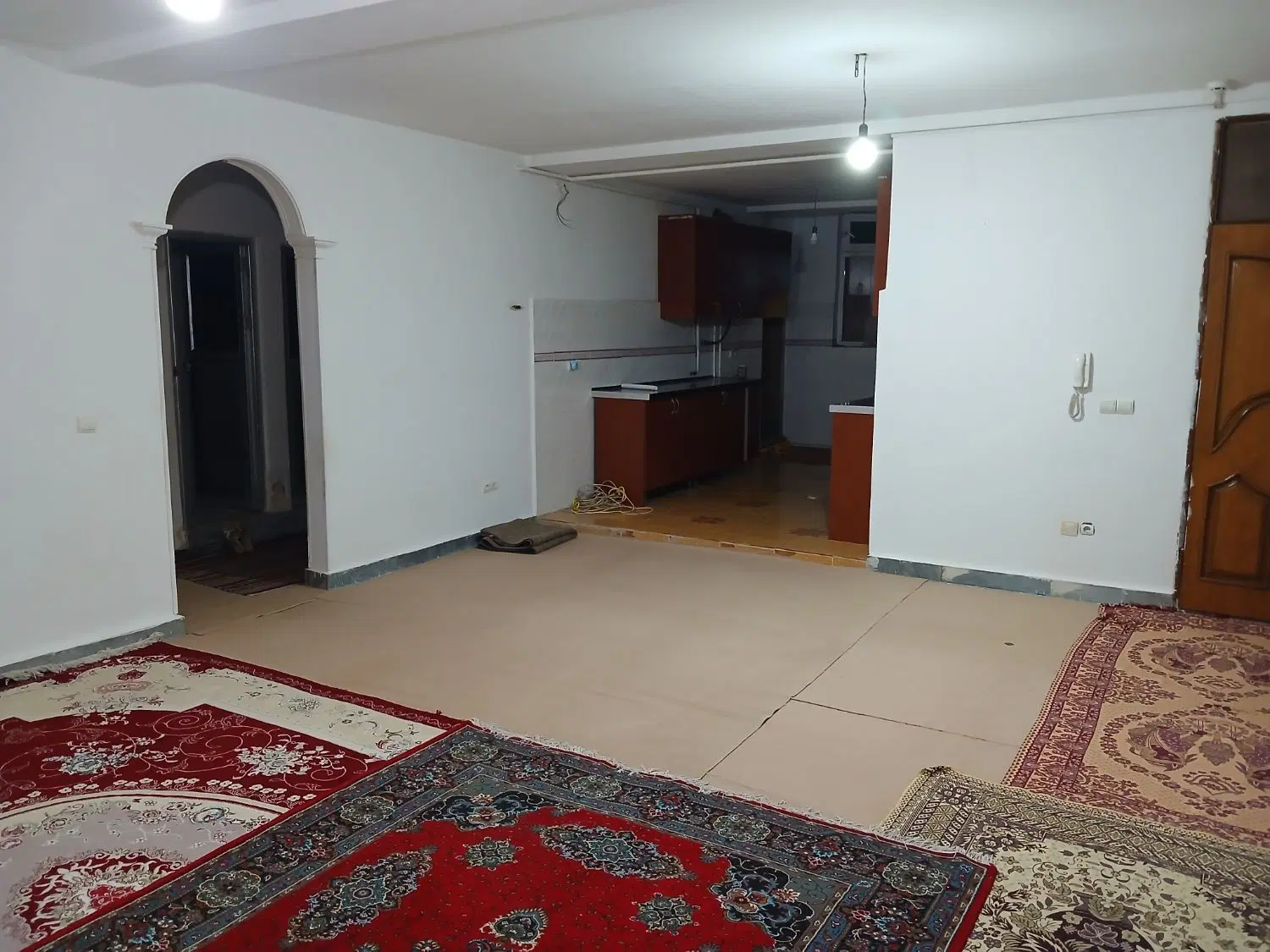 رهن اجاره ۱۲۰ متر علی آباد