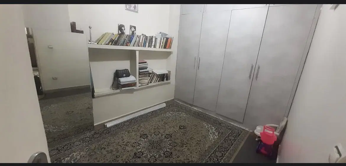 ۵۰ متر درب مستقل _ گلاب دره _ آبک