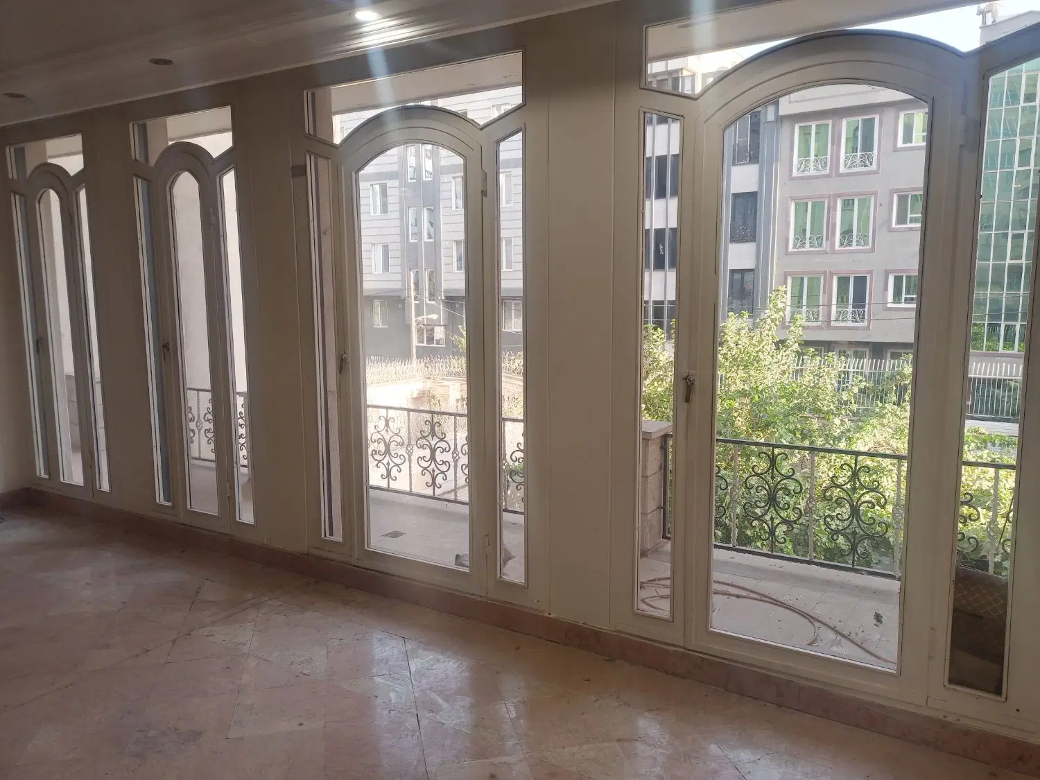 125متر3خواب تکواحدی همکف باپارکینگ