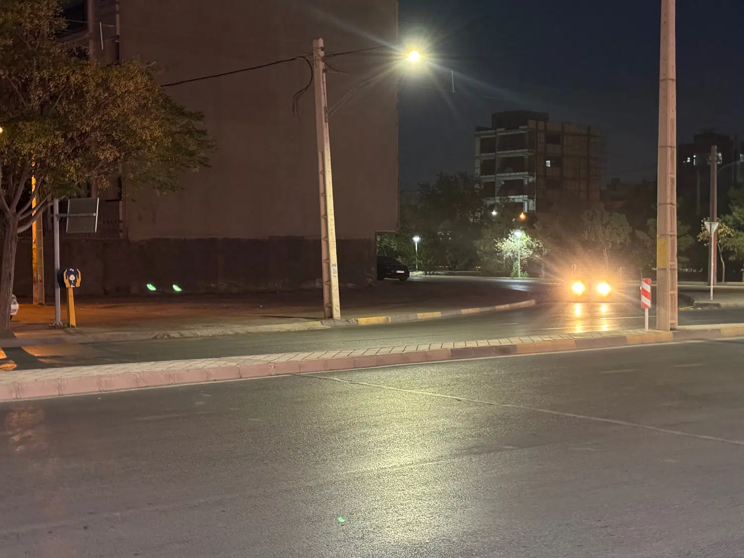 زمین مناسب جهت سازنده