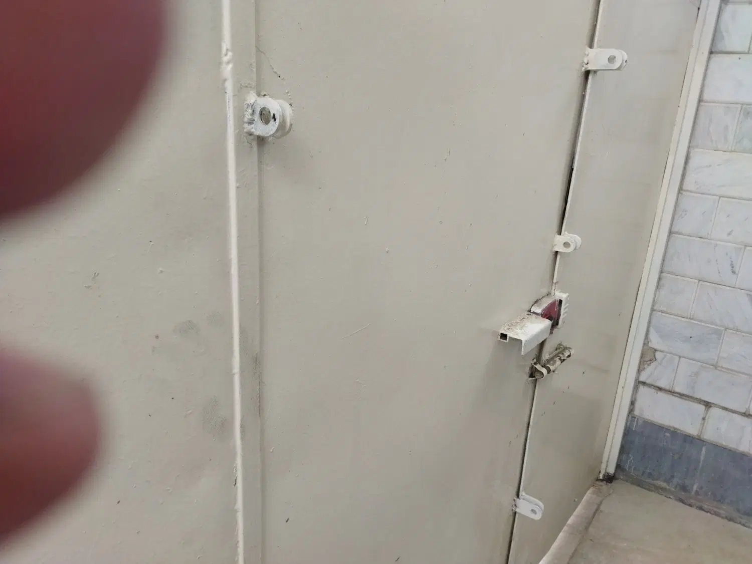 زیر زمین جهت انباری و نگهداری