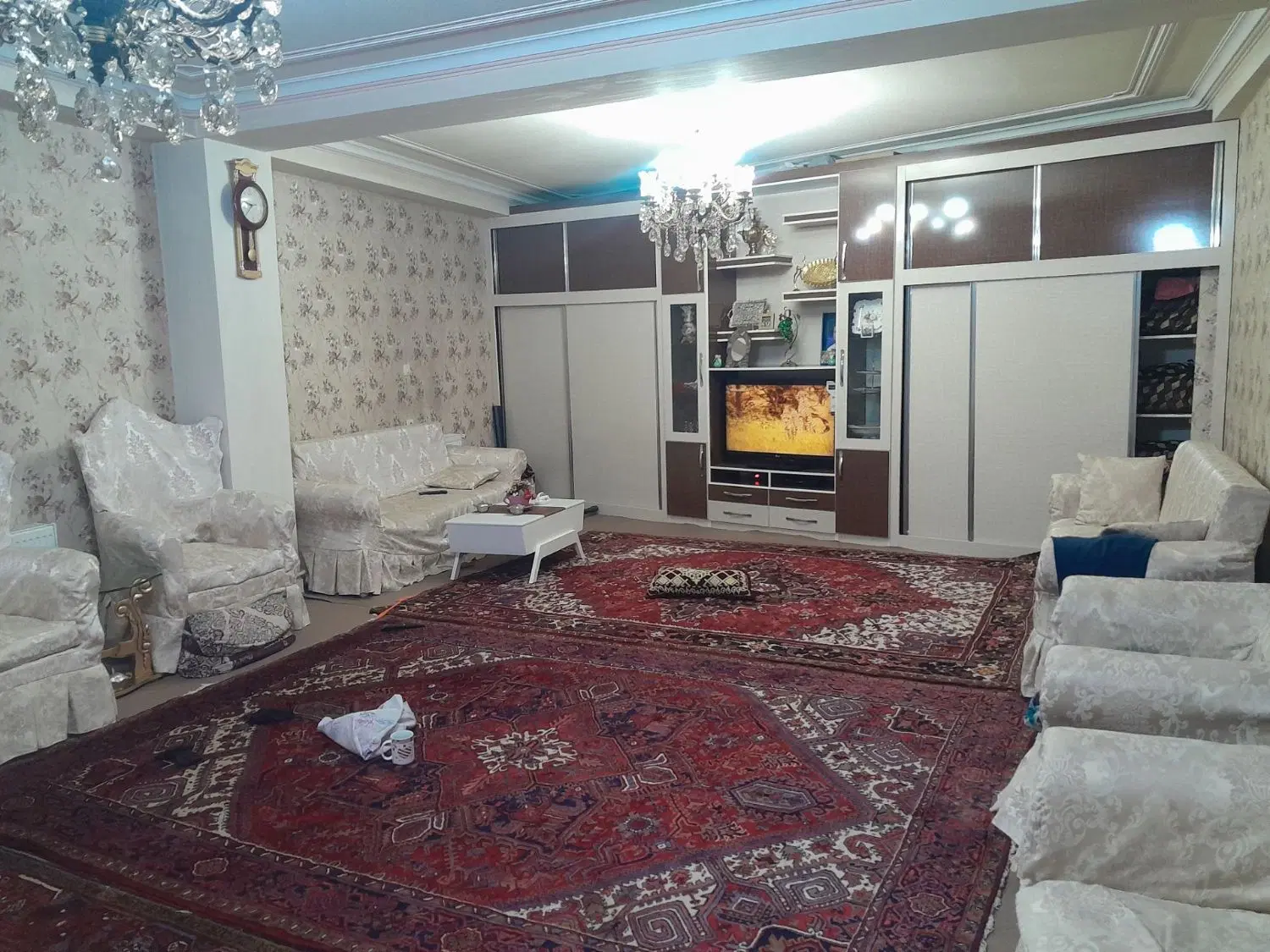 آپارتمان ۱۱۷ متر حجتی(معاوضه با سوله‌یا کارگاه)