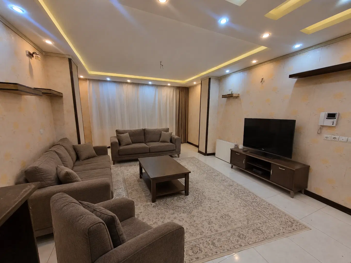 ۶۸ متر همکف ۱ خواب خوش نقشه(لوکیشن فوق العاده)