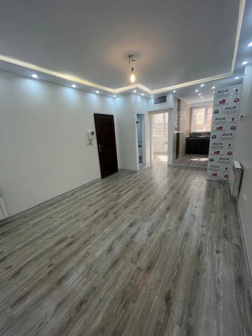 ۴۲مترط اول۱۵سال_نارمک جنوبی_دین محمدی