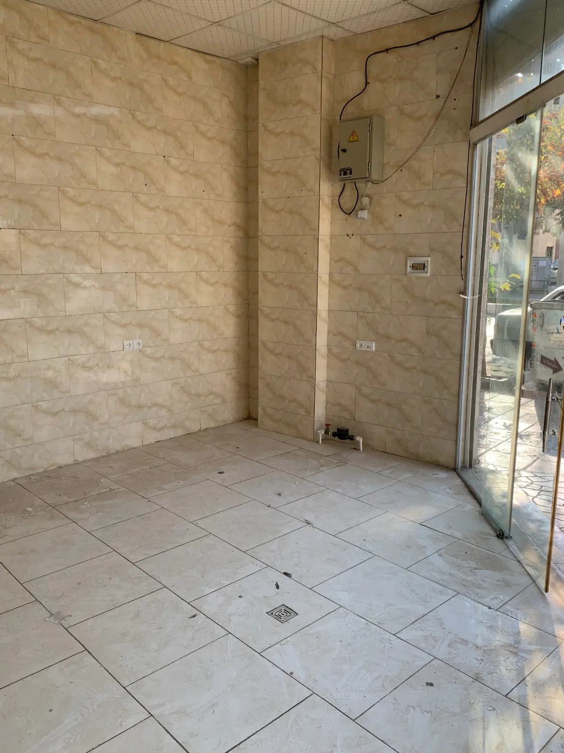 اجاره مغاذه 25 متری گلدسته چهاردانگه