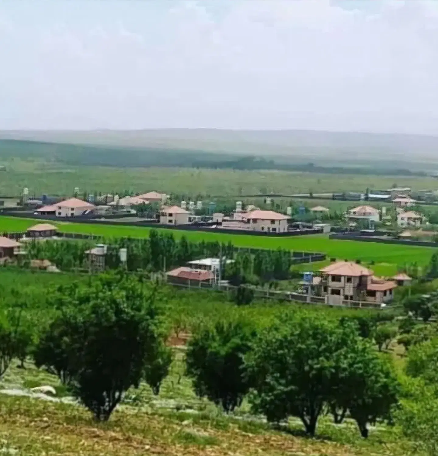 زمین باغ شهری کودیان، حسین اباد