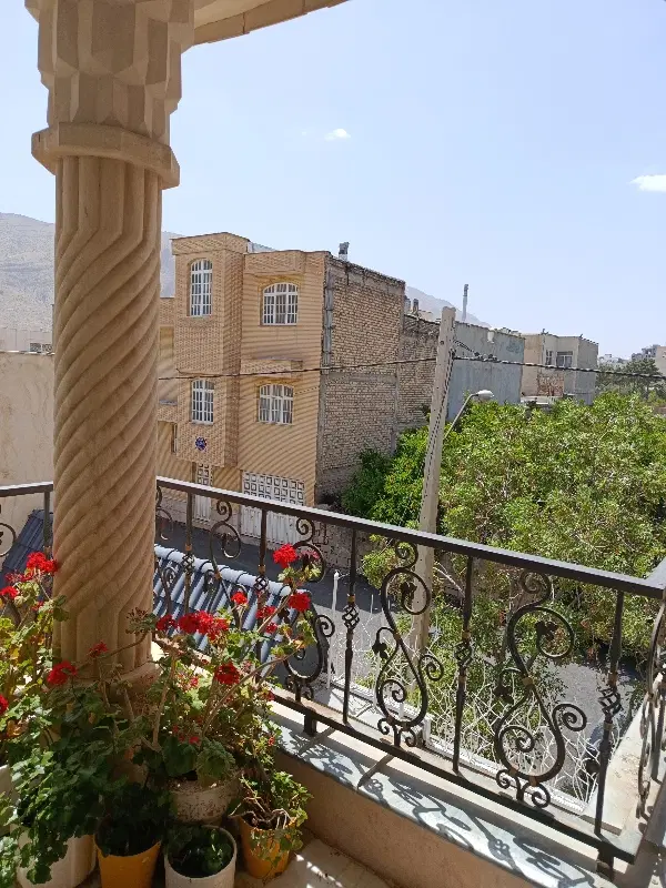 آپارتمان  164 واحدی توزیع برق شیراز