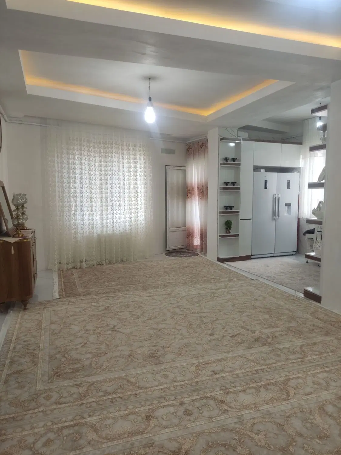 آپارتمان اقبالیه