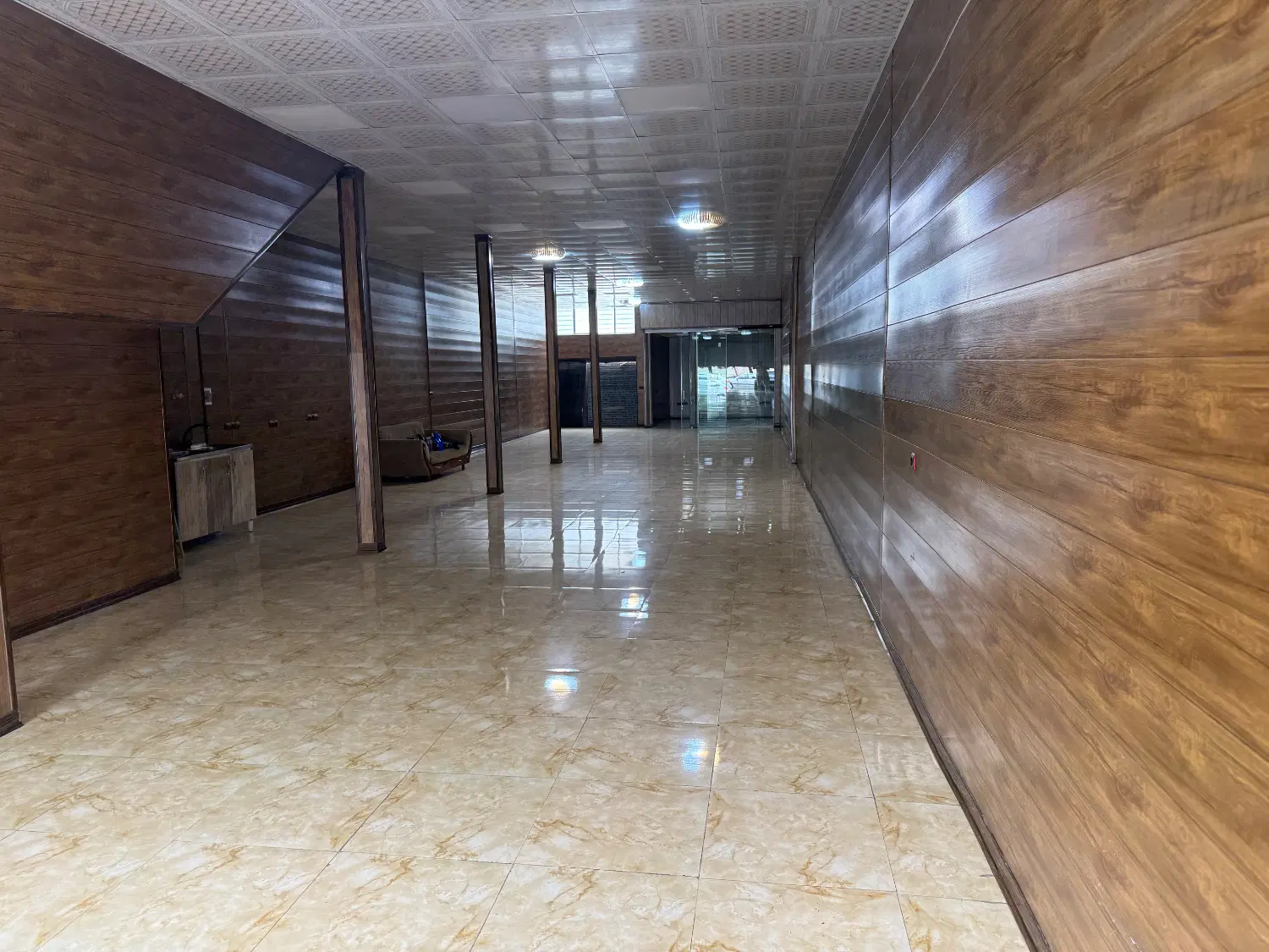 تجاری و مسکونی