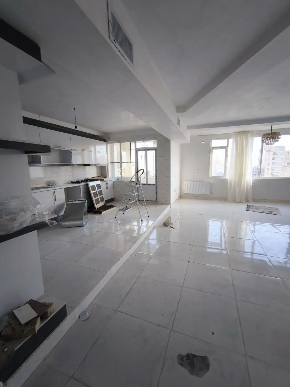 خانه اپارتمانی ۱۶۰متری فول امکانات
